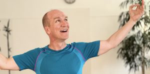 Kursleiter Andreas Rainer, Medical Yoga Coach, Yoga-Lehrer, Qigong-Kursleiter und Unternehmensberater.